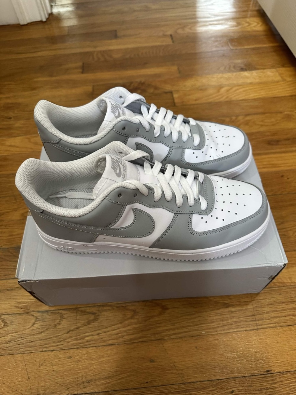 *Used* Air Force 1 Low Men Grey White (FD9763-101) Size 10.5